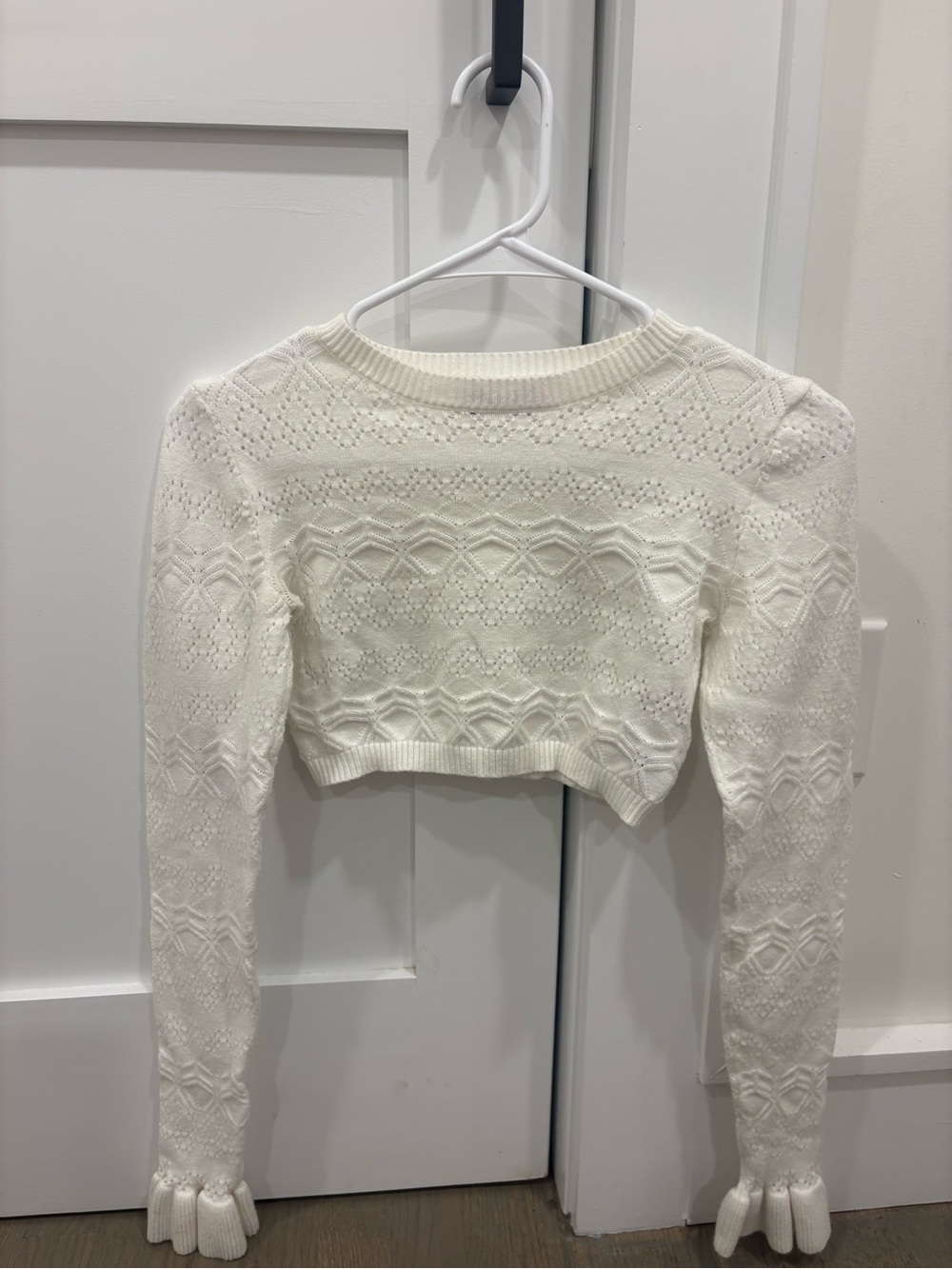 Edikted white Cropped Knit Sweater